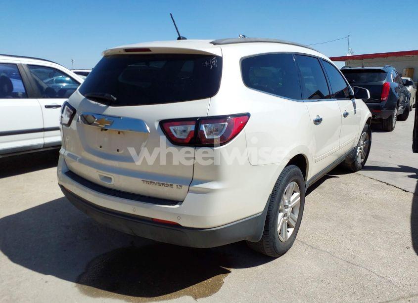 Photo 4 of 2013 Chevrolet Traverse 2LT (VIN 1GNKRJKD2DJ129241)