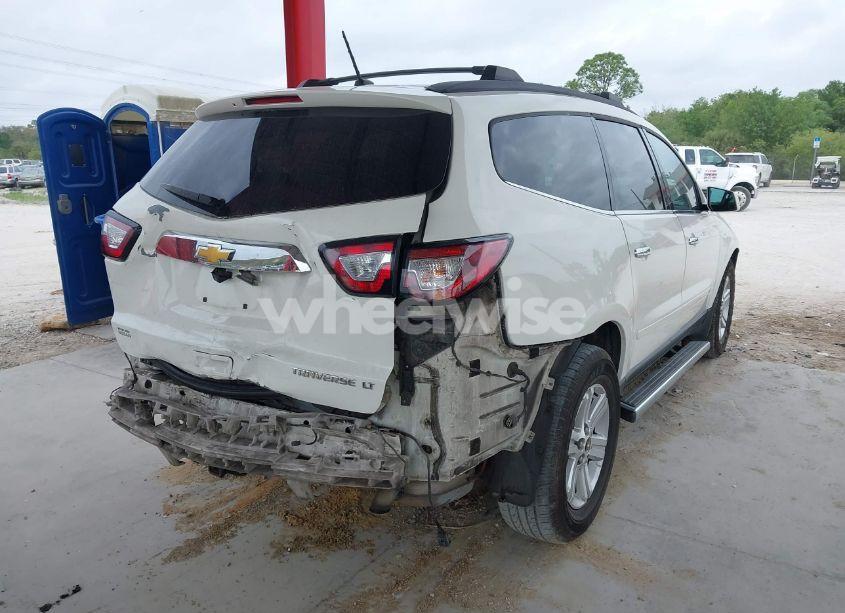 Photo 4 of 2013 Chevrolet Traverse 2LT (VIN 1GNKRJKD2DJ195871)