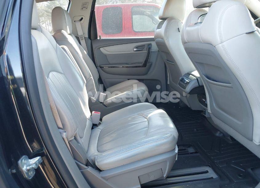 Photo 8 of 2014 Chevrolet Traverse LTZ (VIN 1GNKRJKD2EJ152598)