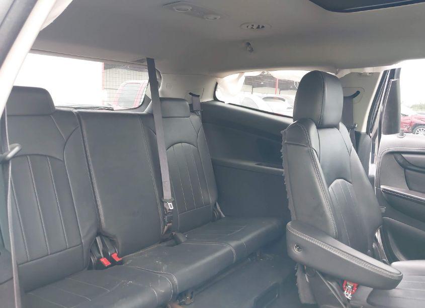 Photo 8 of 2015 Chevrolet Traverse LTZ (VIN 1GNKRJKD2FJ264948)