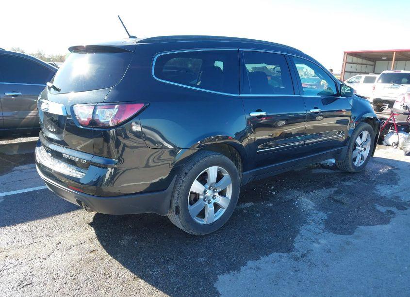 Photo 4 of 2014 Chevrolet Traverse LTZ (VIN 1GNKRJKD3EJ339607)