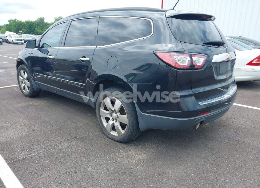 Photo 3 of 2015 Chevrolet Traverse LTZ (VIN 1GNKRJKD3FJ208078)