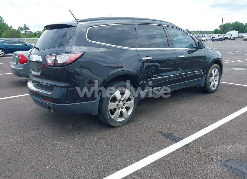 Photo 4 of 2015 Chevrolet Traverse LTZ (VIN 1GNKRJKD3FJ208078)