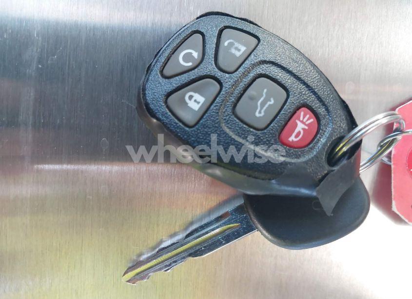 Photo 11 of 2013 Chevrolet Traverse 2LT (VIN 1GNKRJKD4DJ198786)