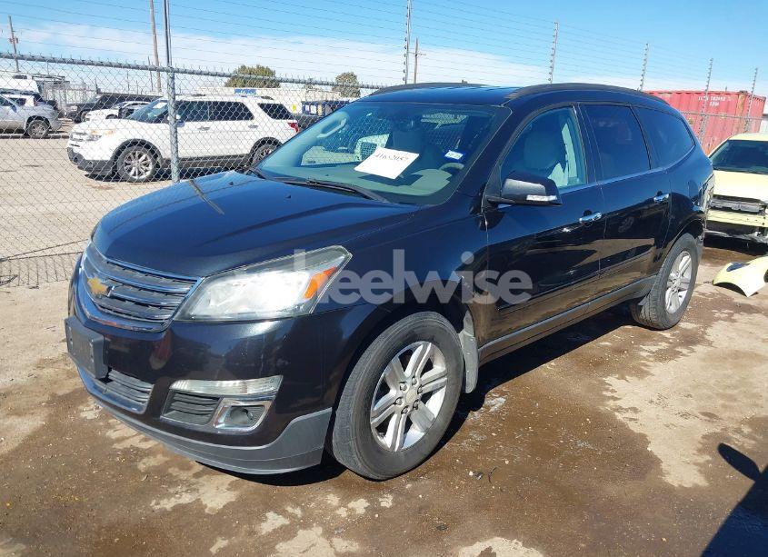 Photo 2 of 2013 Chevrolet Traverse 2LT (VIN 1GNKRJKD4DJ198786)