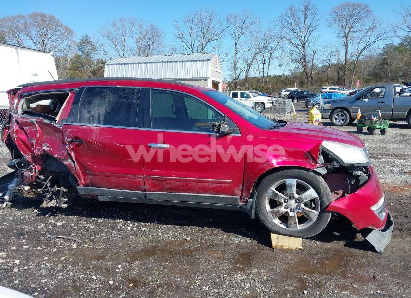 Photo 13 of 2014 Chevrolet Traverse LTZ (VIN 1GNKRJKD4EJ193878)