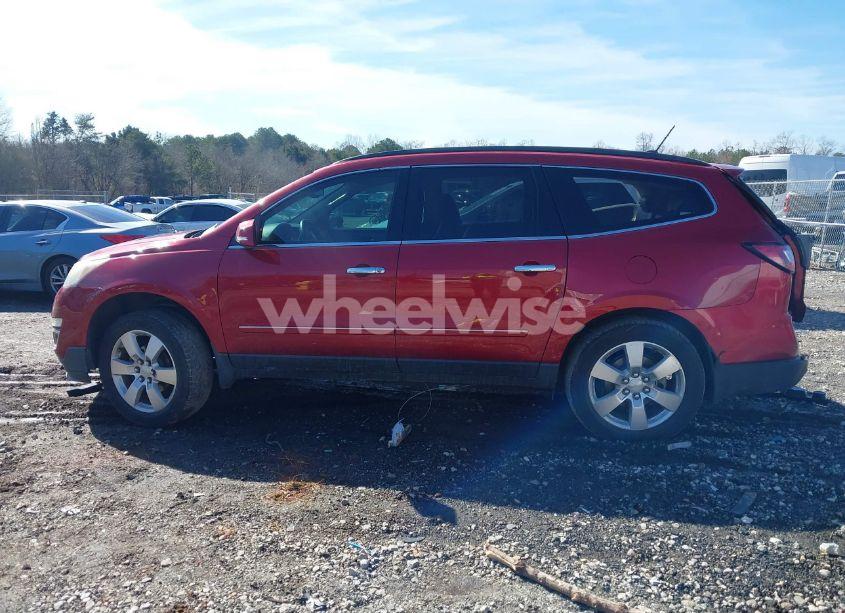 Photo 14 of 2014 Chevrolet Traverse LTZ (VIN 1GNKRJKD4EJ193878)