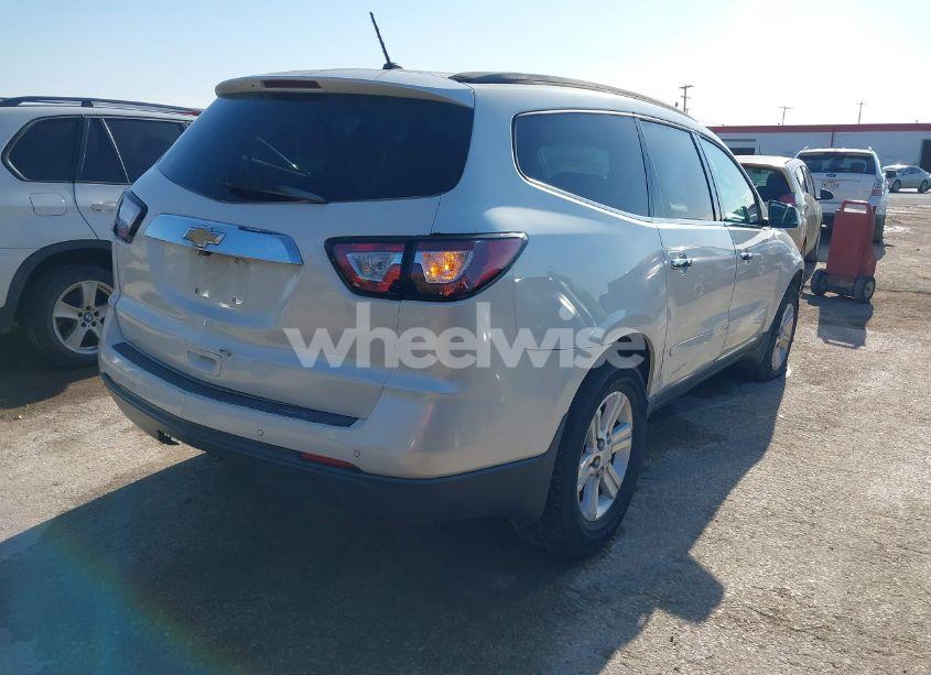 Photo 4 of 2013 Chevrolet Traverse 2LT (VIN 1GNKRJKD6DJ191449)
