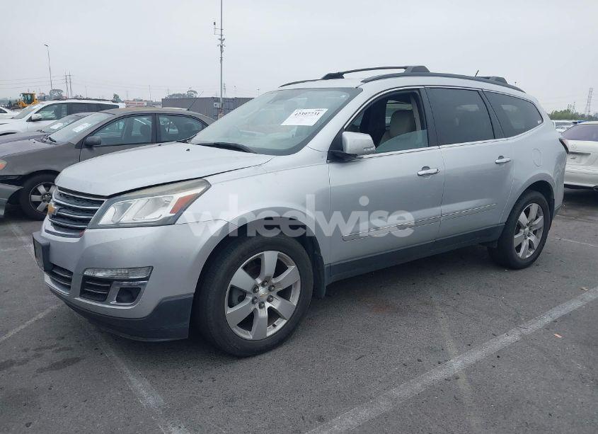 Photo 2 of 2015 Chevrolet Traverse LTZ (VIN 1GNKRJKD6FJ354054)