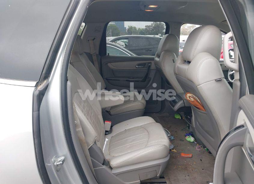 Photo 8 of 2015 Chevrolet Traverse LTZ (VIN 1GNKRJKD6FJ354054)