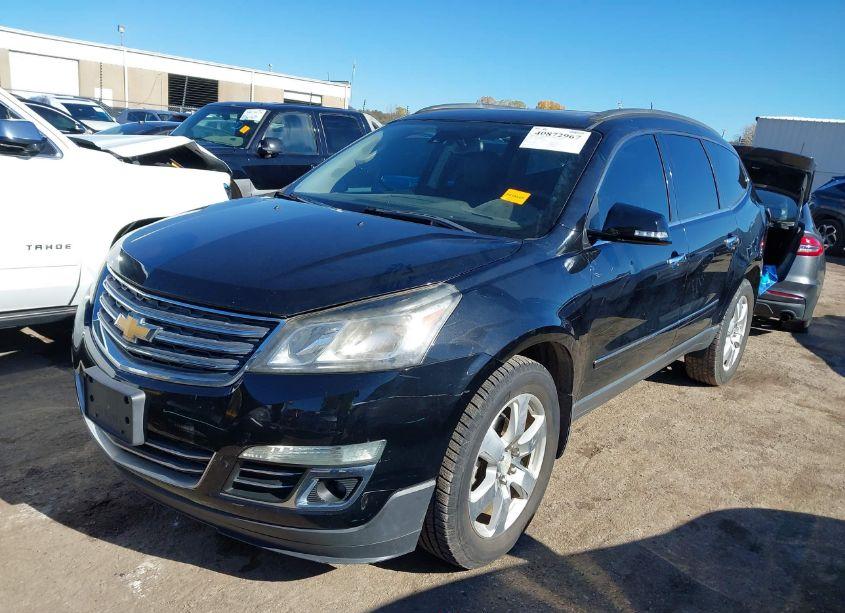 Photo 2 of 2016 Chevrolet Traverse LTZ (VIN 1GNKRJKD6GJ282774)