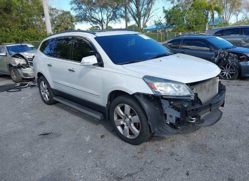 2017 Chevrolet Traverse PREMIER (VIN 1GNKRJKD6HJ116823) main photo