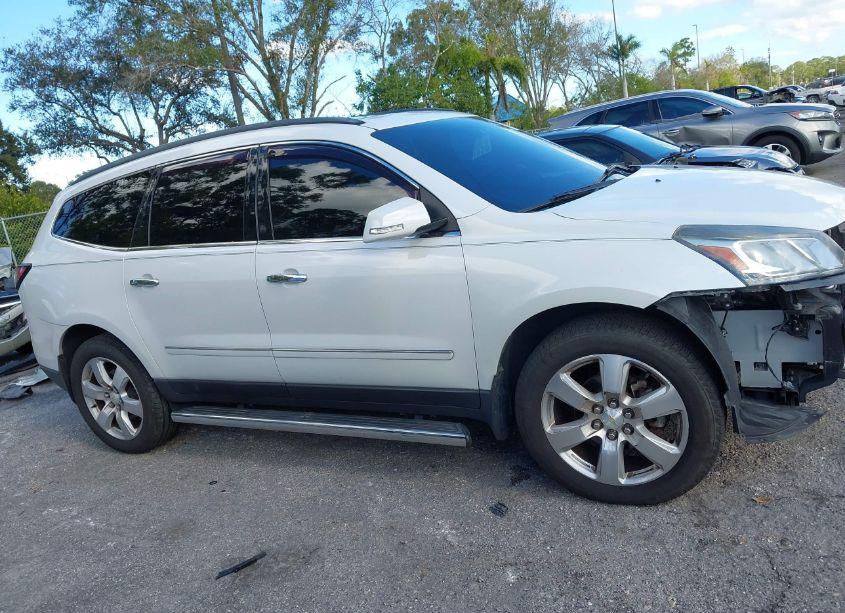 Photo 14 of 2017 Chevrolet Traverse PREMIER (VIN 1GNKRJKD6HJ116823)