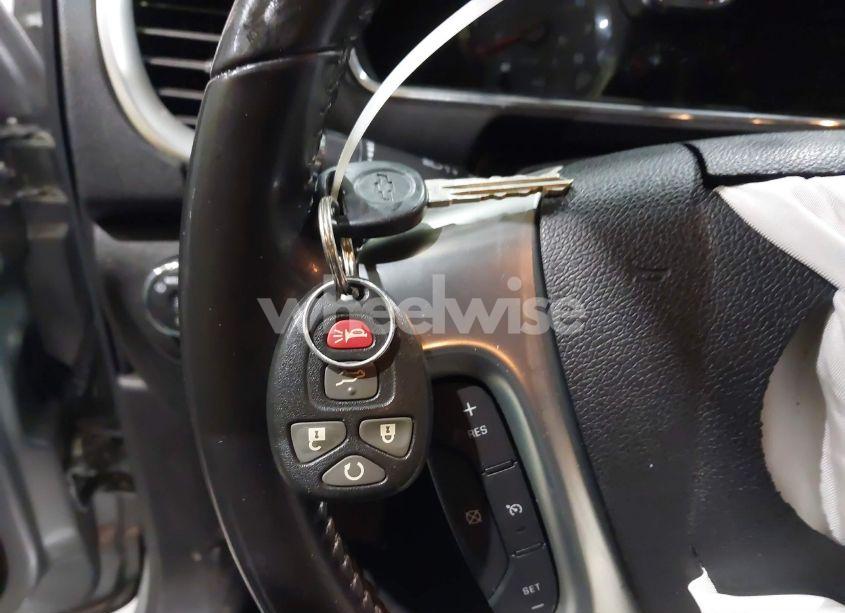 Photo 11 of 2013 Chevrolet Traverse 2LT (VIN 1GNKRJKD7DJ236222)