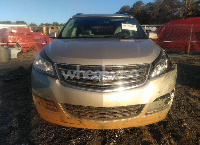 Photo 12 of 2013 Chevrolet Traverse 2LT (VIN 1GNKRJKD8DJ136517)