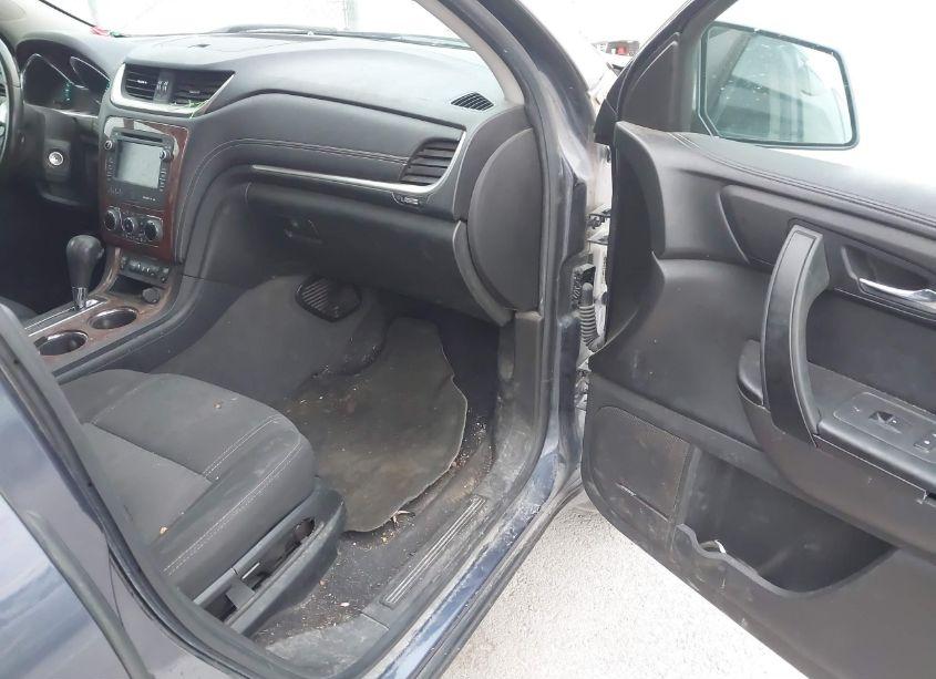 Photo 5 of 2013 Chevrolet Traverse 2LT (VIN 1GNKRJKD8DJ201544)