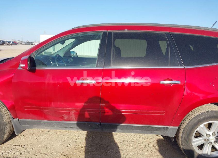 Photo 14 of 2013 Chevrolet Traverse 2LT (VIN 1GNKRJKD8DJ243504)