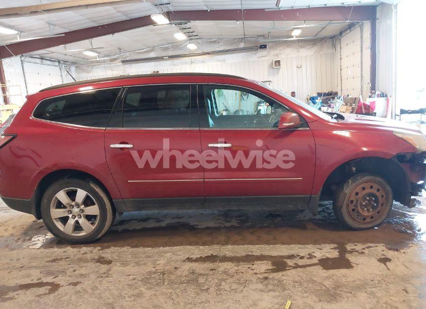 Photo 13 of 2014 Chevrolet Traverse LTZ (VIN 1GNKRJKD8EJ210990)