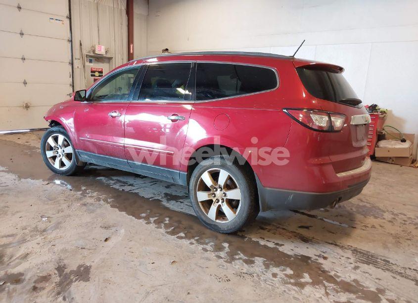 Photo 3 of 2014 Chevrolet Traverse LTZ (VIN 1GNKRJKD8EJ210990)