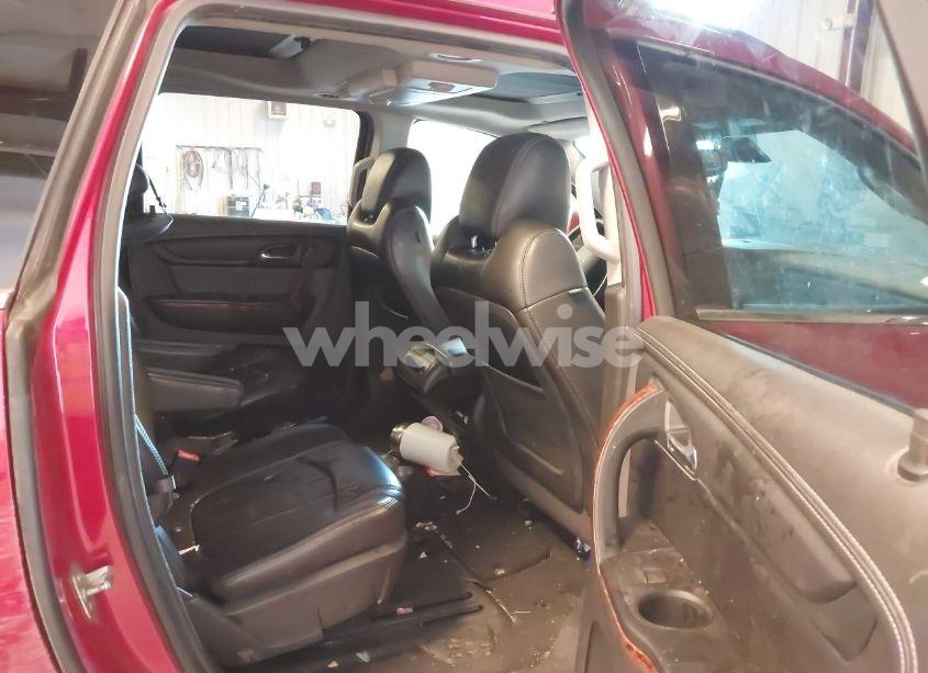 Photo 8 of 2014 Chevrolet Traverse LTZ (VIN 1GNKRJKD8EJ210990)