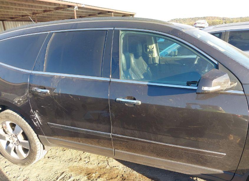 Photo 14 of 2014 Chevrolet Traverse LTZ (VIN 1GNKRJKD9EJ332077)