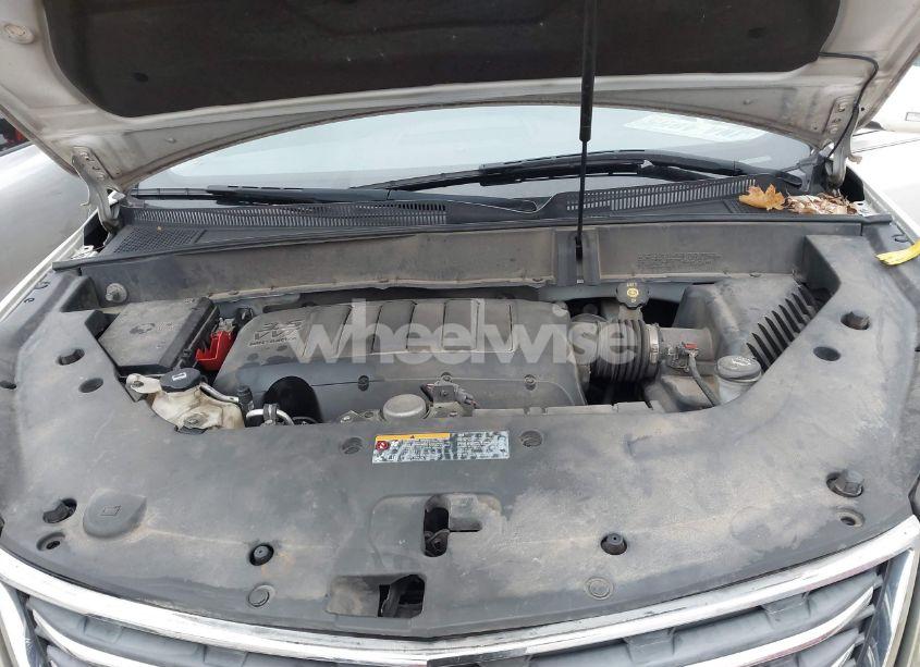 Photo 10 of 2013 Chevrolet Traverse 2LT (VIN 1GNKRJKDXDJ113854)