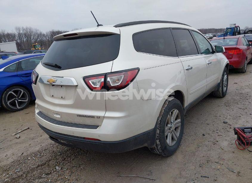 Photo 4 of 2013 Chevrolet Traverse 2LT (VIN 1GNKRJKDXDJ113854)