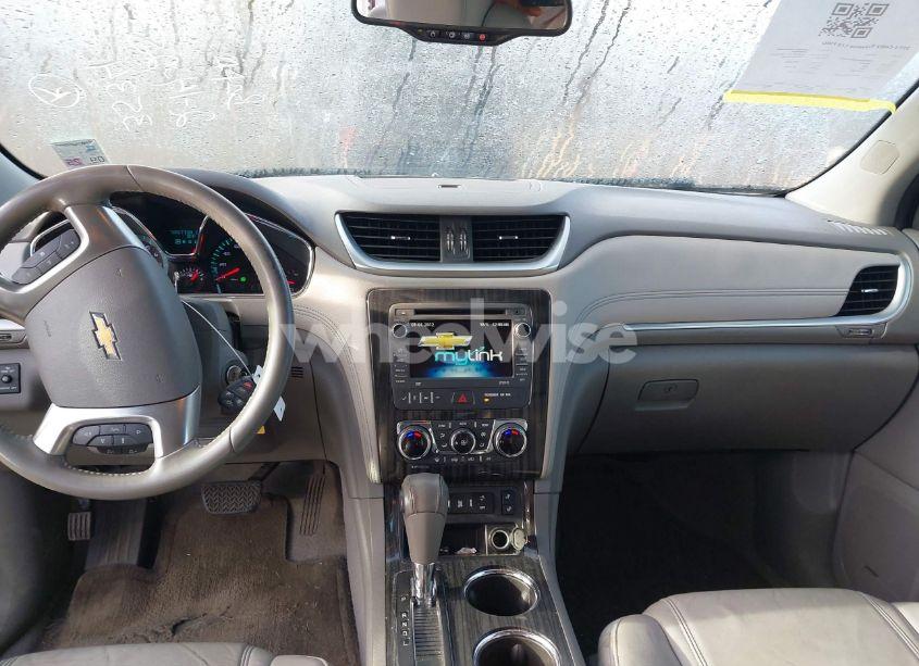 Photo 15 of 2013 Chevrolet Traverse 2LT (VIN 1GNKRJKDXDJ143534)