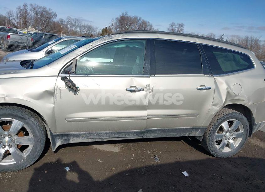 Photo 15 of 2014 Chevrolet Traverse LTZ (VIN 1GNKRJKDXEJ201823)