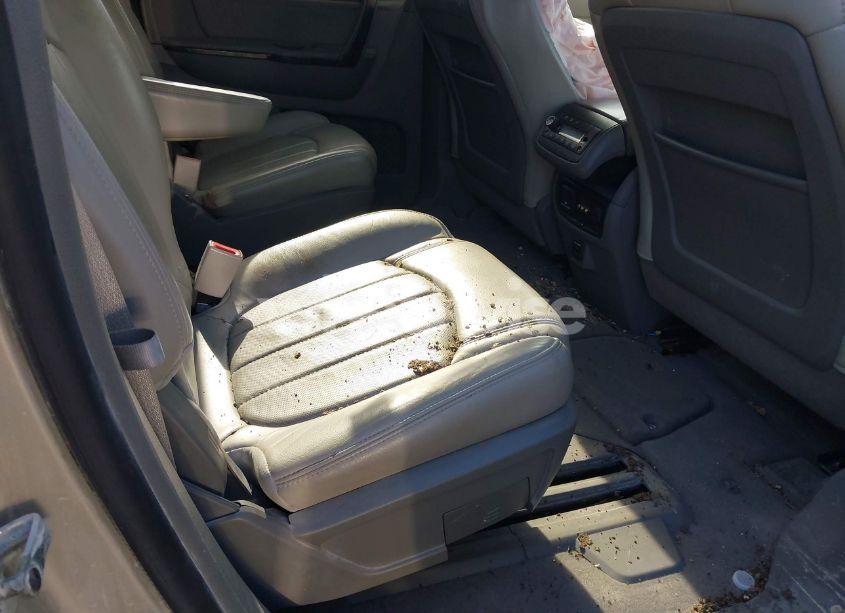 Photo 8 of 2014 Chevrolet Traverse LTZ (VIN 1GNKRJKDXEJ201823)