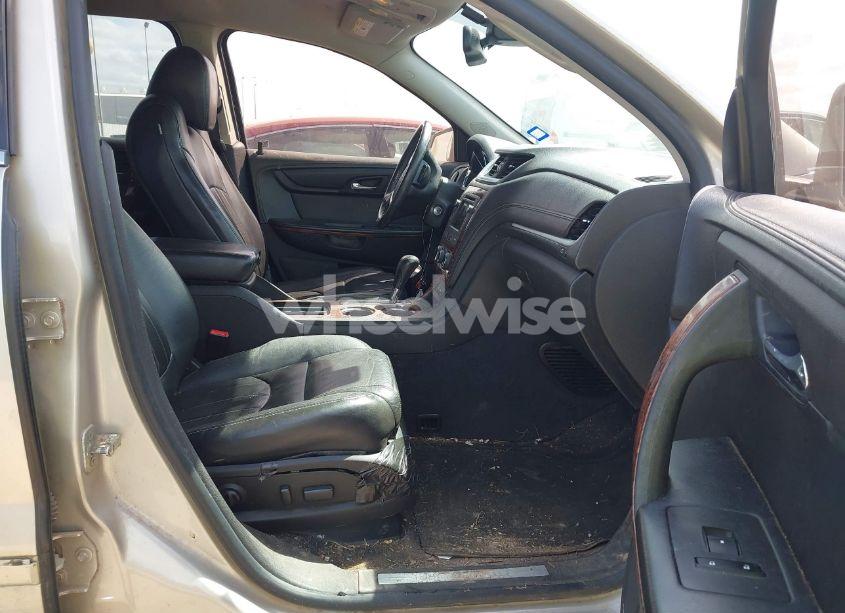 Photo 5 of 2014 Chevrolet Traverse LTZ (VIN 1GNKRJKDXEJ248849)