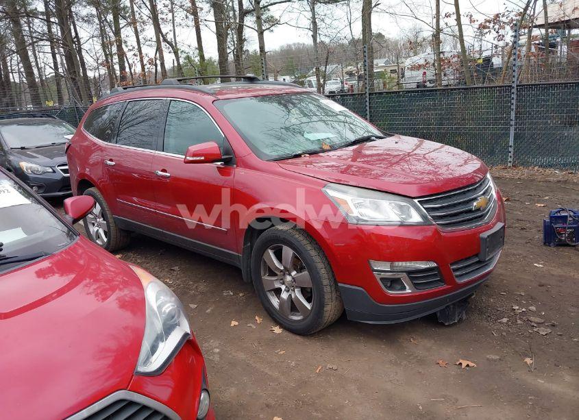 2014 Chevrolet Traverse LTZ (VIN 1GNKRJKDXEJ292561) main photo