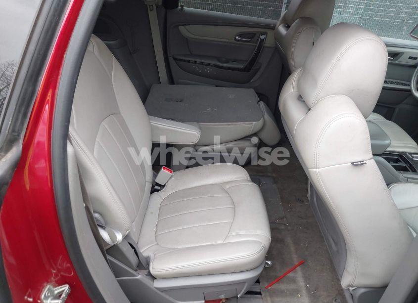 Photo 8 of 2014 Chevrolet Traverse LTZ (VIN 1GNKRJKDXEJ292561)