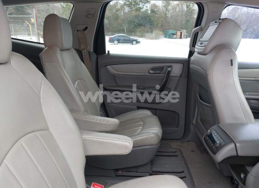 Photo 8 of 2016 Chevrolet Traverse LTZ (VIN 1GNKRJKDXGJ101367)