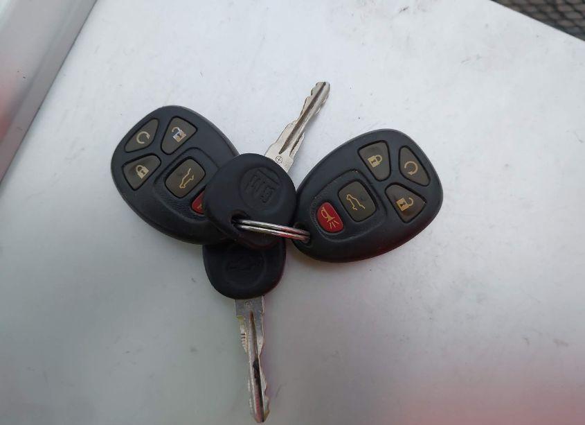 Photo 11 of 2017 Chevrolet Traverse PREMIER (VIN 1GNKRJKDXHJ196904)