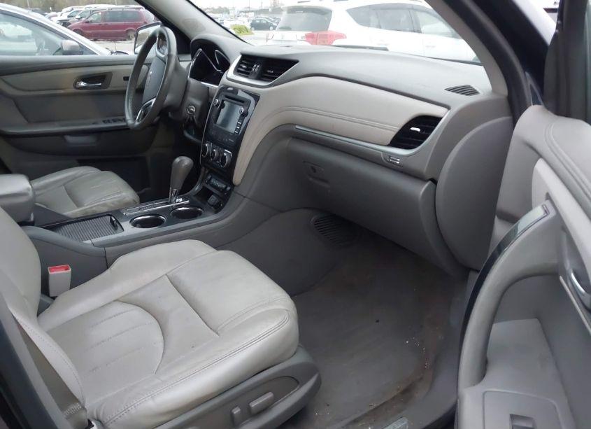 Photo 5 of 2017 Chevrolet Traverse PREMIER (VIN 1GNKRJKDXHJ196904)