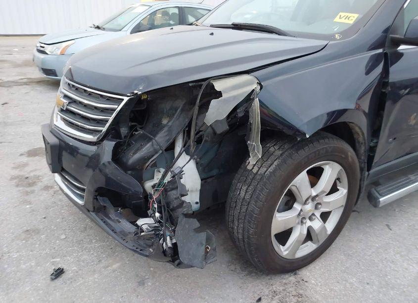 Photo 6 of 2017 Chevrolet Traverse PREMIER (VIN 1GNKRJKDXHJ196904)