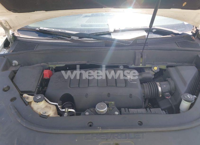 Photo 10 of 2011 Chevrolet Traverse LTZ (VIN 1GNKRLED0BJ179902)