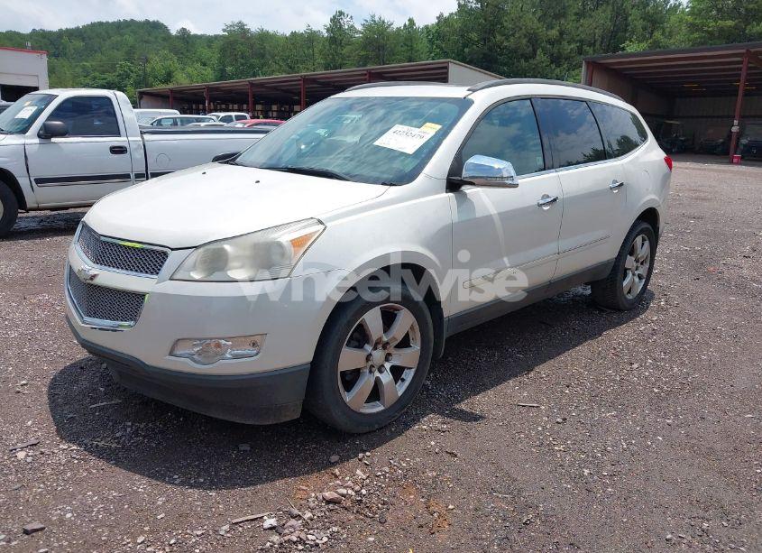 Photo 2 of 2011 Chevrolet Traverse LTZ (VIN 1GNKRLED1BJ224832)
