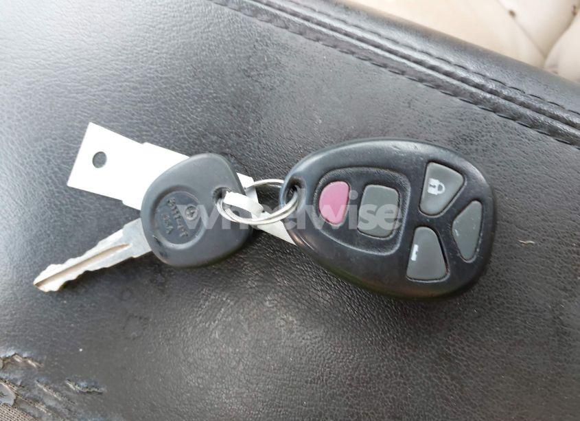 Photo 11 of 2011 Chevrolet Traverse LTZ (VIN 1GNKRLED1BJ382393)