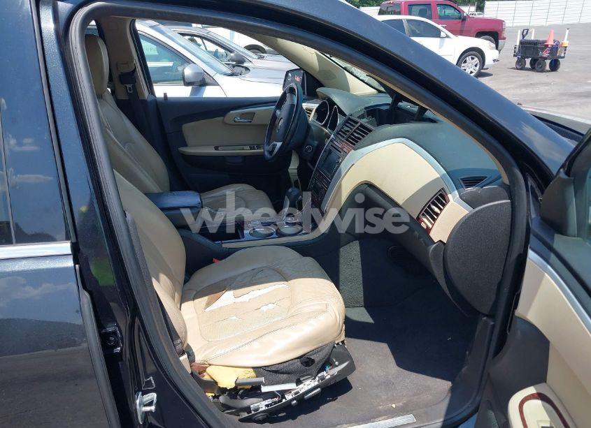 Photo 5 of 2012 Chevrolet Traverse LTZ (VIN 1GNKRLED1CJ250283)