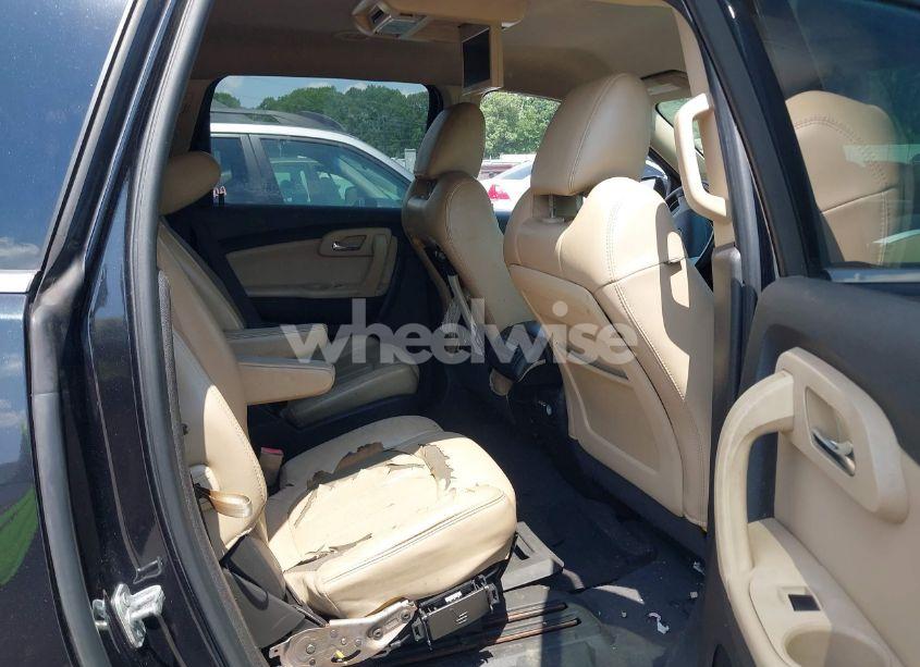 Photo 8 of 2012 Chevrolet Traverse LTZ (VIN 1GNKRLED1CJ250283)