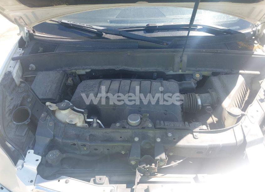 Photo 10 of 2011 Chevrolet Traverse LTZ (VIN 1GNKRLED2BJ136520)