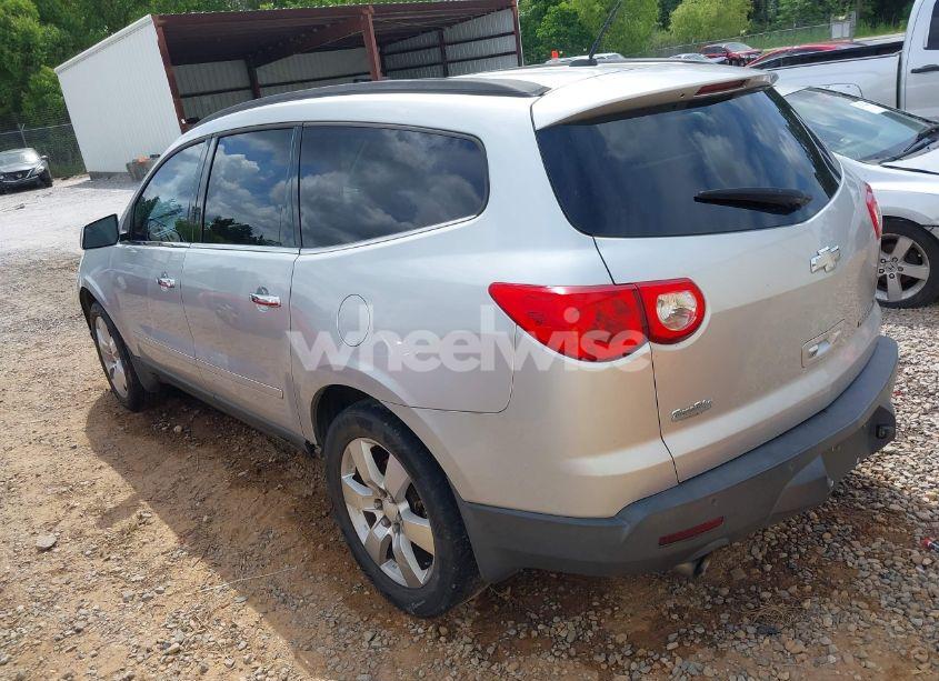 Photo 3 of 2012 Chevrolet Traverse LTZ (VIN 1GNKRLED3CJ173089)