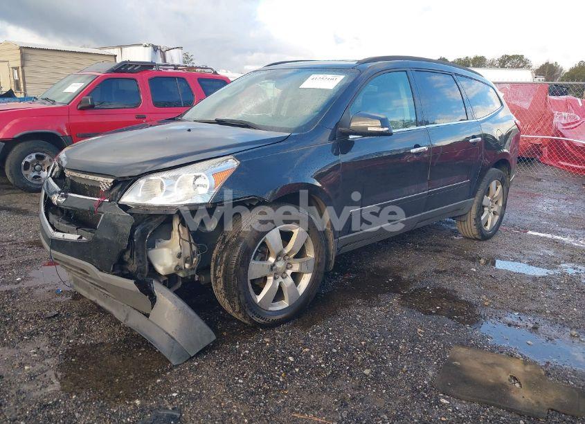 Photo 2 of 2012 Chevrolet Traverse LTZ (VIN 1GNKRLED3CJ246199)