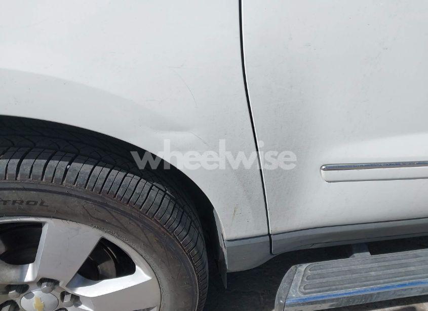 Photo 6 of 2012 Chevrolet Traverse LTZ (VIN 1GNKRLED4CJ143387)