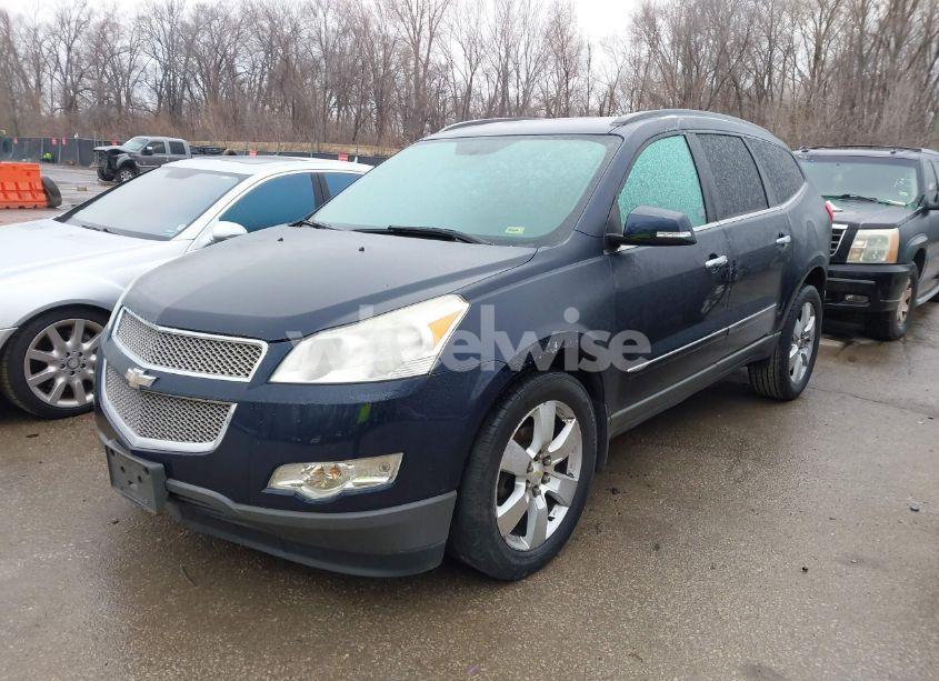 Photo 2 of 2012 Chevrolet Traverse LTZ (VIN 1GNKRLED4CJ367307)