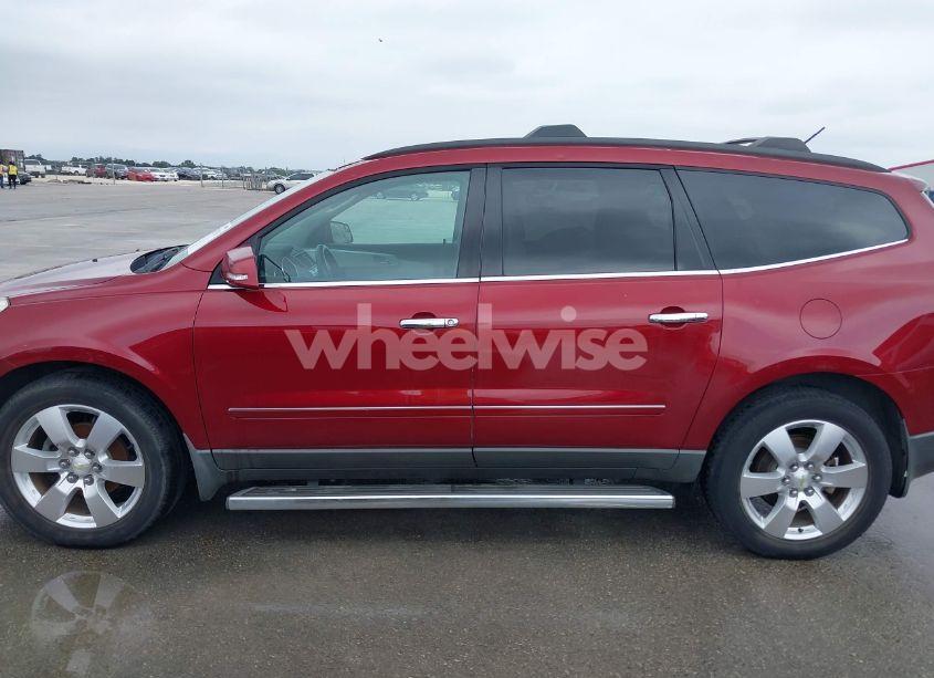 Photo 14 of 2011 Chevrolet Traverse LTZ (VIN 1GNKRLED6BJ142238)
