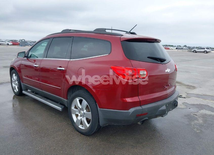 Photo 3 of 2011 Chevrolet Traverse LTZ (VIN 1GNKRLED6BJ142238)