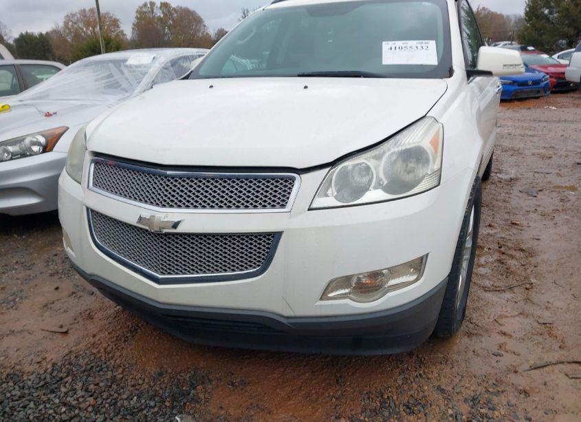 Photo 12 of 2011 Chevrolet Traverse LTZ (VIN 1GNKRLED6BJ334775)